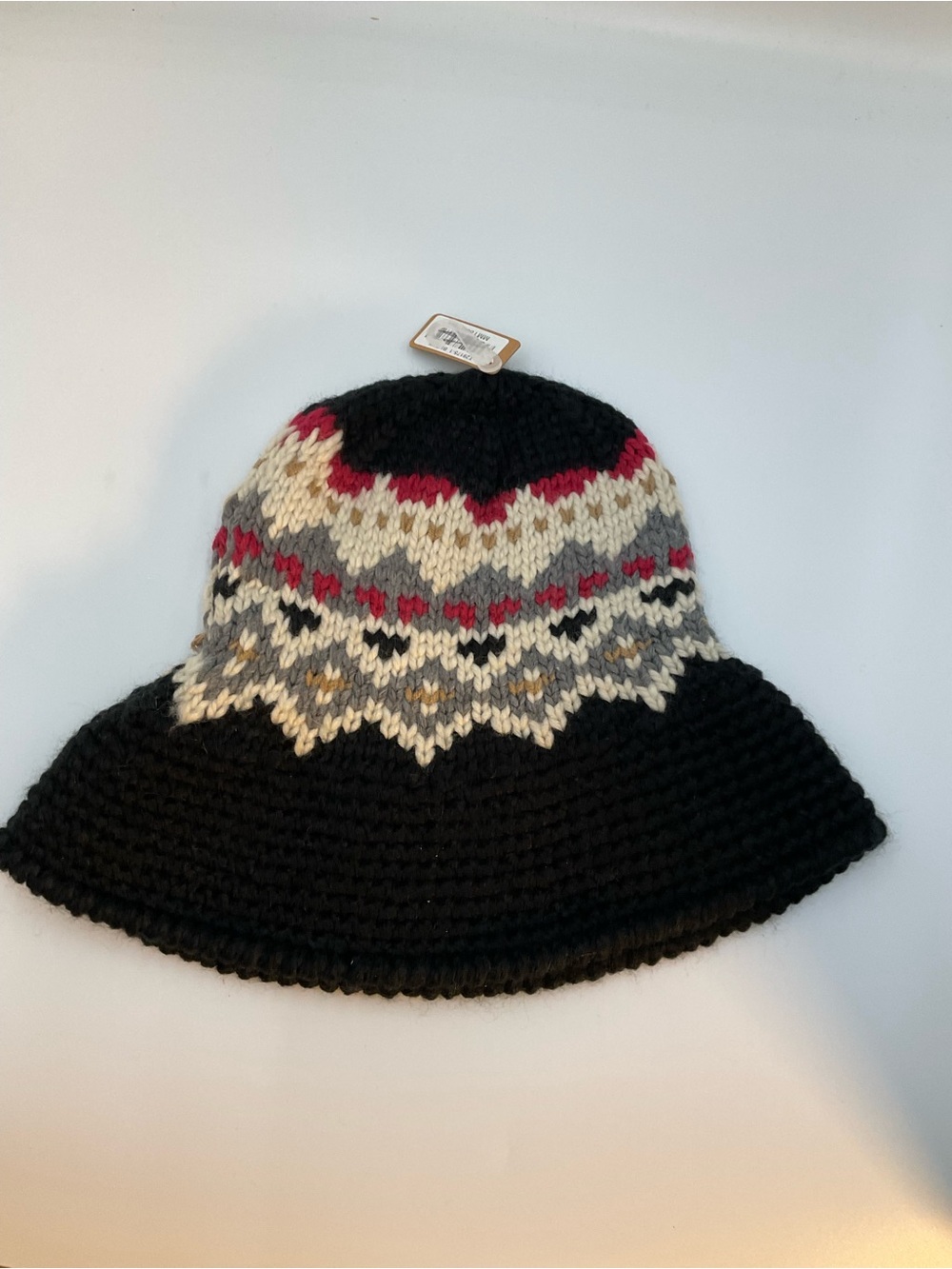 Vintage Knit  Bucket Hat with Multicolor Fair Isle Pattern